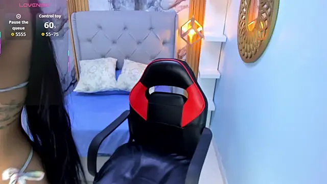 MEGANZARICK online show from October 15, 12:41 pm