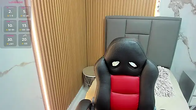 MEGANZARICK online show from November 11, 2:40 am