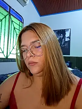 GoddessChaar online show from April 1, 1:41 pm