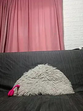 Ramona870 online show from September 16, 7:05 am