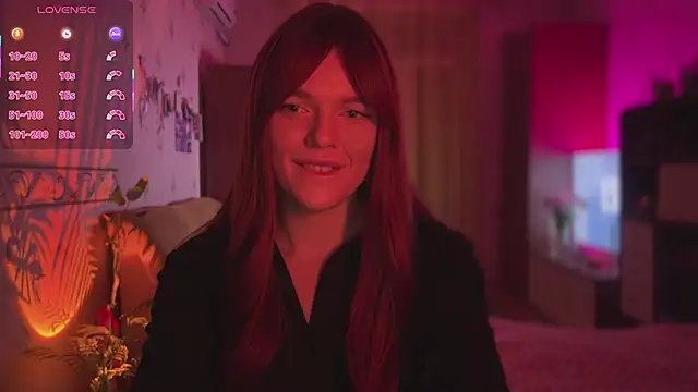 CherryRed Girl online show from February 25, 12:09 am