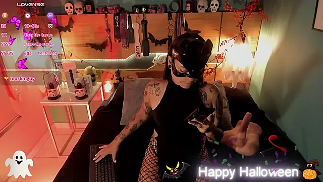 ChloeAllennn online show from October 31, 12:09 pm