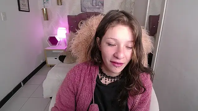 genesish  online show from September 17, 8:18 pm