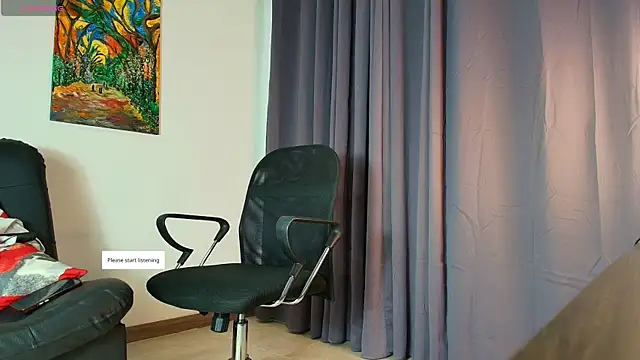 talianaprada  online show from October 9, 4:05 am