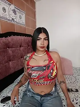 Kylie brazt online show from February 22, 9:05 pm