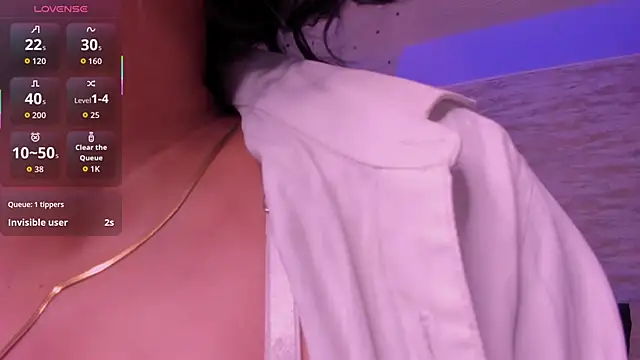 hannah thomson  online show from September 26, 3:59 am