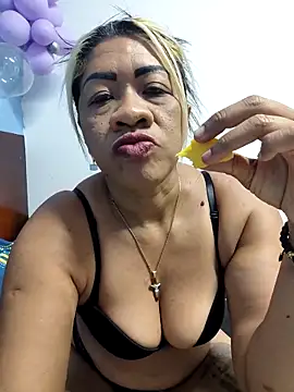 Tocameamor online show from February 21, 9:04 pm