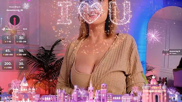 luna joy  online show from October 14, 1:14 pm