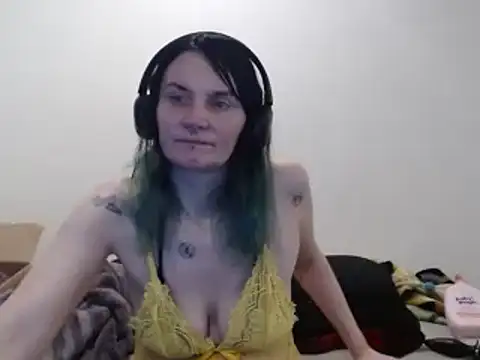 Hotmodel1984 online show from March 12, 10:23 pm