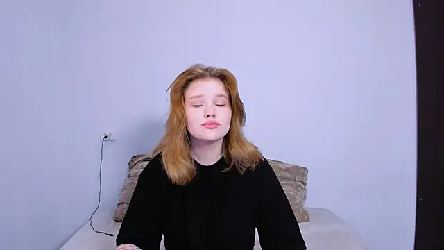 LaseyMoon online show from October 16, 10:23 pm