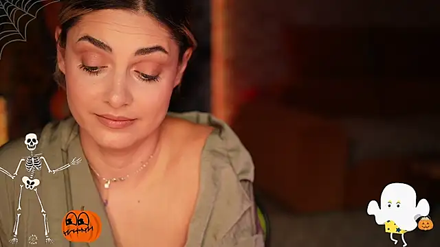  Allie  online show from October 10, 5:12 am