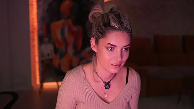  Allie  online show from November 14, 6:35 am