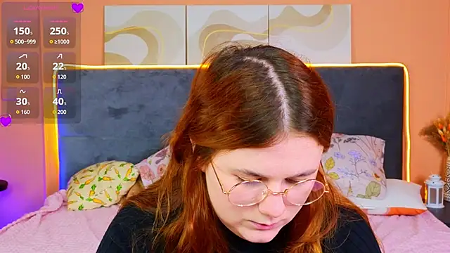 Eva Starlight online show from September 26, 5:05 am