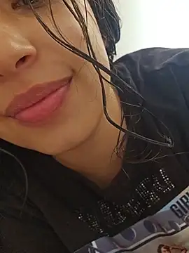 SexyLilyXO online show from October 4, 5:39 pm