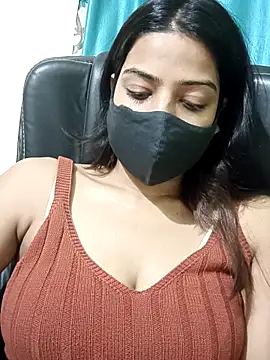 CRAZY  BITE online show from March 25, 7:50 pm