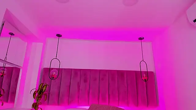 Haily b online show from March 15, 8:00 pm