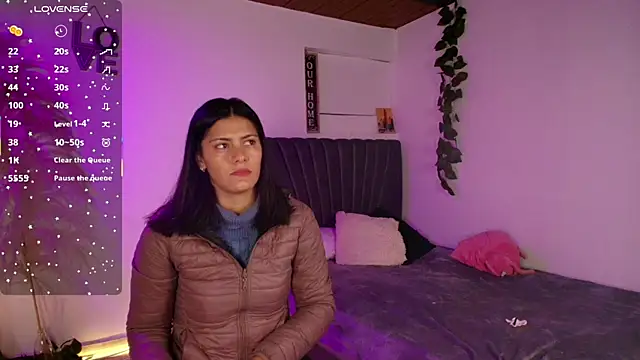 miaoconell online show from April 12, 8:33 pm