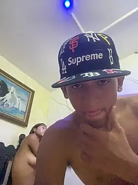 Babyalienqm online show from April 8, 4:47 am