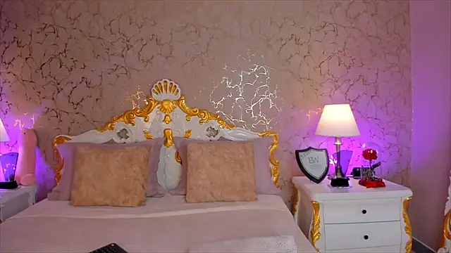 ScarlettWallace online show from October 10, 10:58 pm