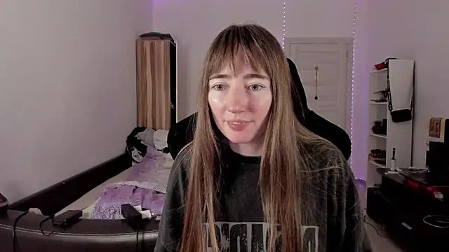 bekkawell online show from September 19, 6:18 pm