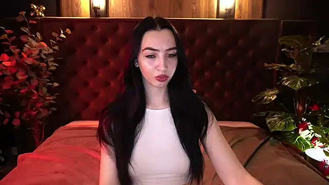 WildKittenX  online show from March 21, 8:19 am