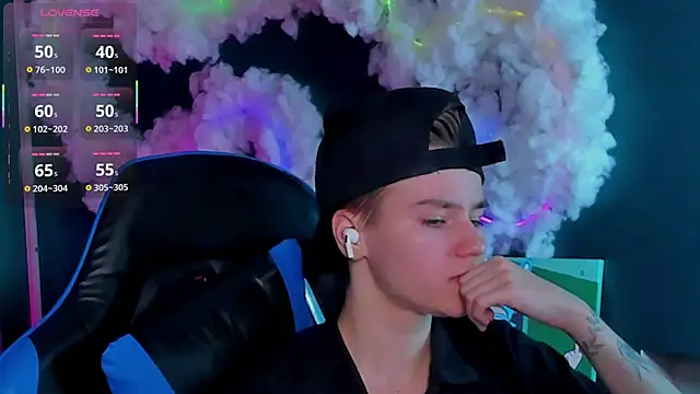 Jean Wilsons online show from March 15, 11:56 am