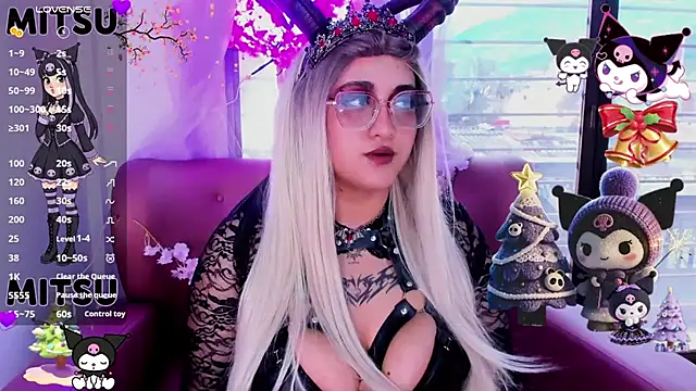 Mitsu Kawii online show from December 15, 8:58 pm