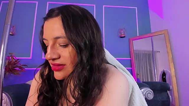 TaraTaylorr online show from September 10, 2:22 am