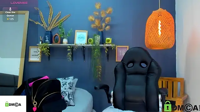 yessila parker online show from October 25, 2:41 am