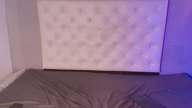  mollycrystal online show from December 21, 11:14 am