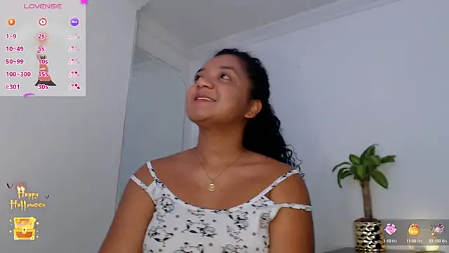 victtoria cane63 online show from October 2, 10:37 pm