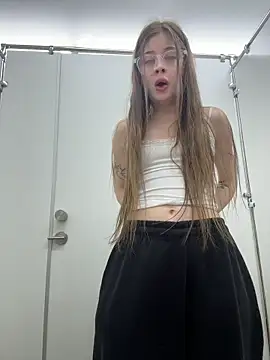 mmelicious online show from March 4, 7:37 am