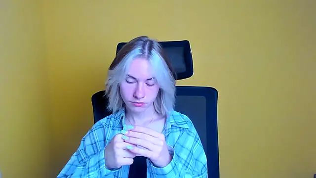 Fiona Night online show from September 10, 5:29 am