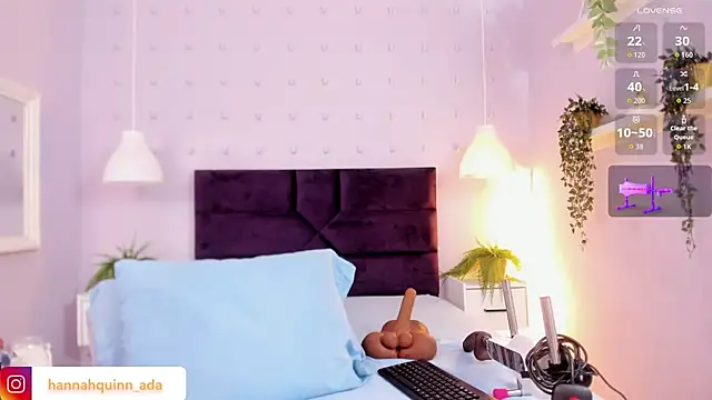 Hanaahquinn online show from September 30, 12:00 pm