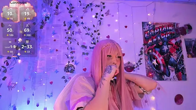 elizabeth jiing online show from October 19, 6:32 pm