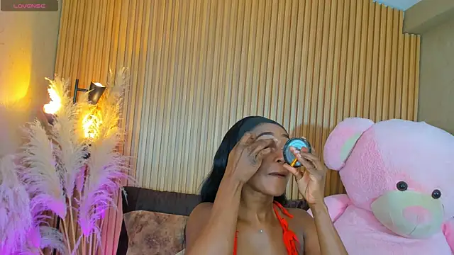 AlexiaAbbey online show from April 13, 7:25 pm