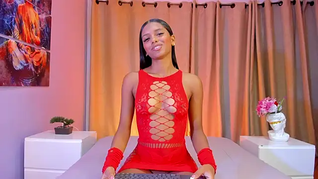 Lia Taylor1 online show from January 15, 6:30 am