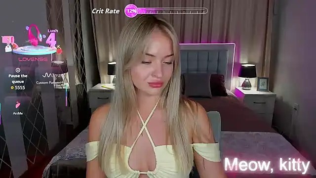 EvaGoddes online show from September 19, 12:48 pm