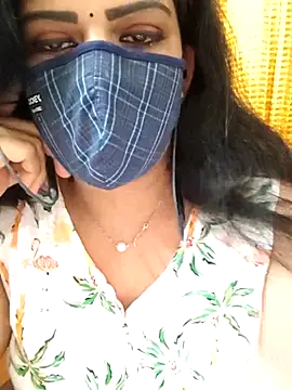 Aadhini99 online show from November 14, 7:25 pm