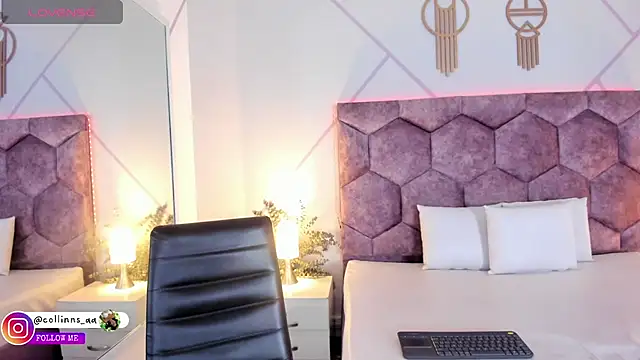 aurora collinss  online show from February 10, 1:14 pm