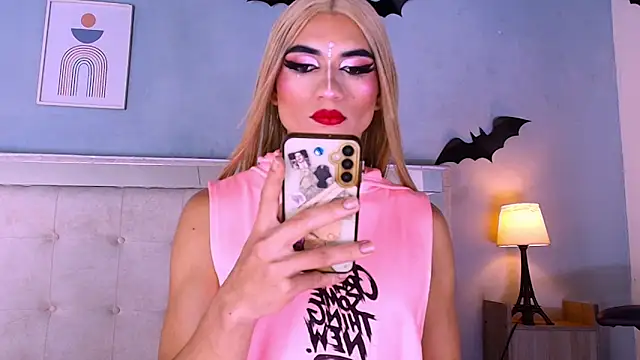 Emily Castillo 1 online show from December 5, 4:23 am