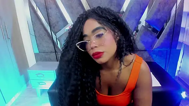 CandyMartinez  online show from October 4, 8:24 pm