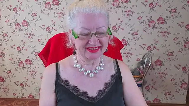 Maya Mayflower online show from April 17, 3:41 am