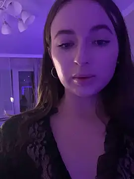 AlisaQSky online show from October 13, 3:14 pm