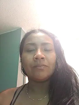 Ariana Rodriguez online show from October 10, 1:05 pm