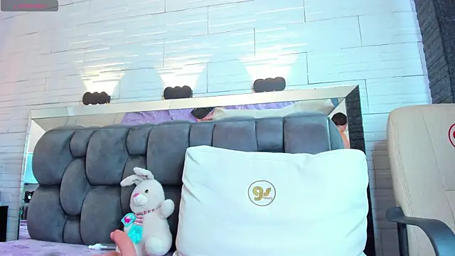 jade heartt online show from September 26, 8:39 pm