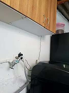 Valen Person online show from November 19, 3:12 pm