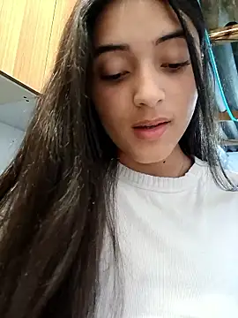 Valen Person online show from October 19, 10:34 pm