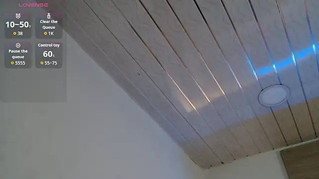 Cristal Velle online show from September 22, 12:36 pm