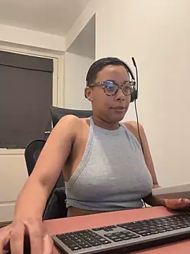 Melia Rayne online show from April 15, 9:21 am